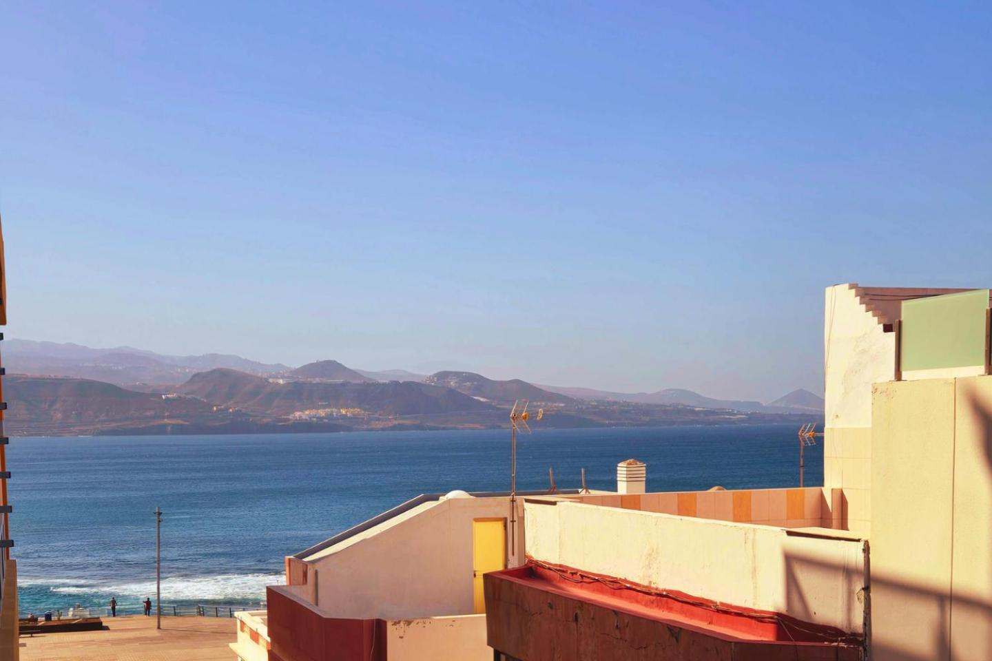 Casita Canaria Playa Beachfront Access & Lateral Ocean View With Terrace لاس بالماس دي غران كاناريا المظهر الخارجي الصورة